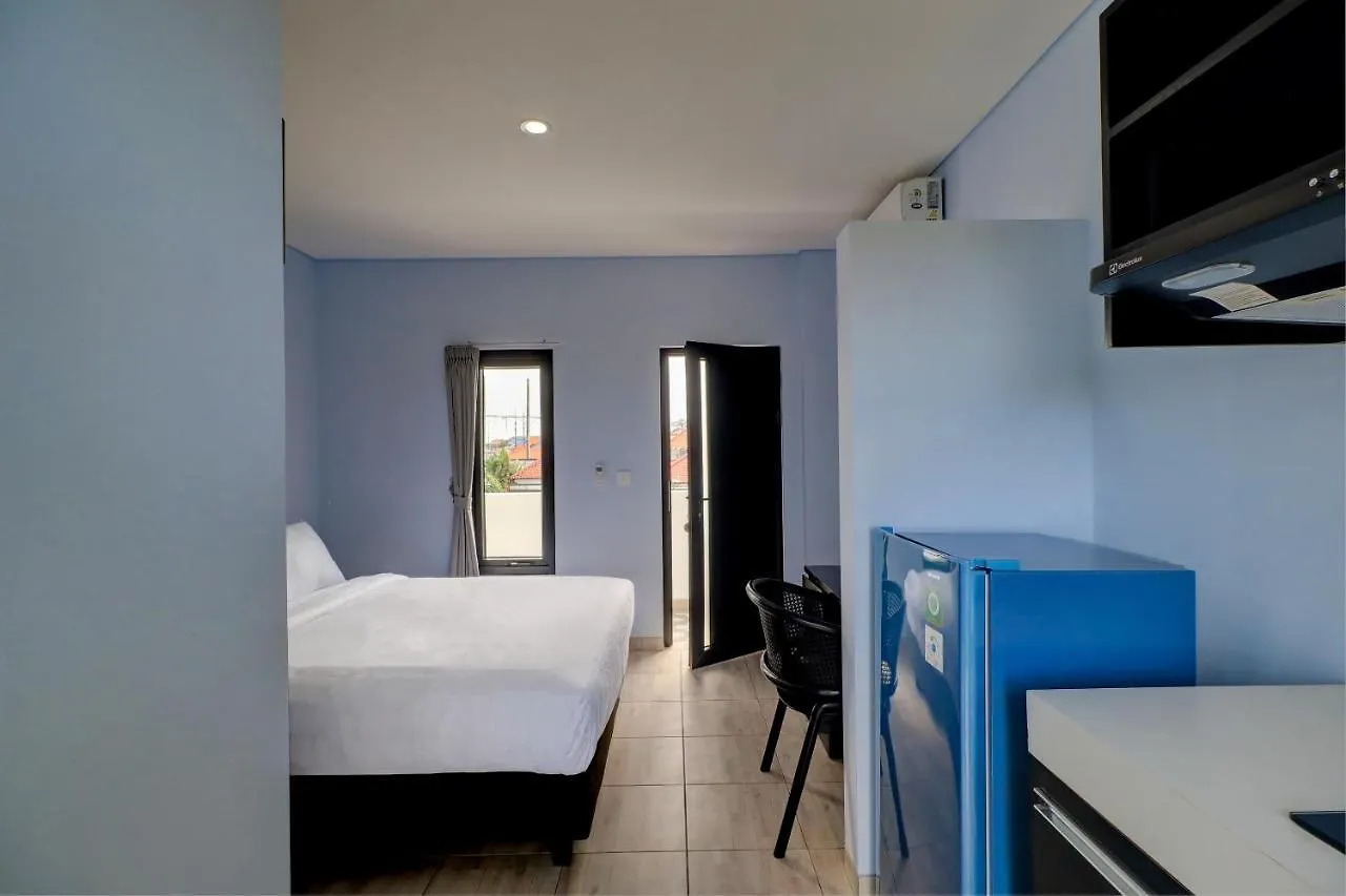מלון סמיניאק Oyo Life 92854 The Danari House
