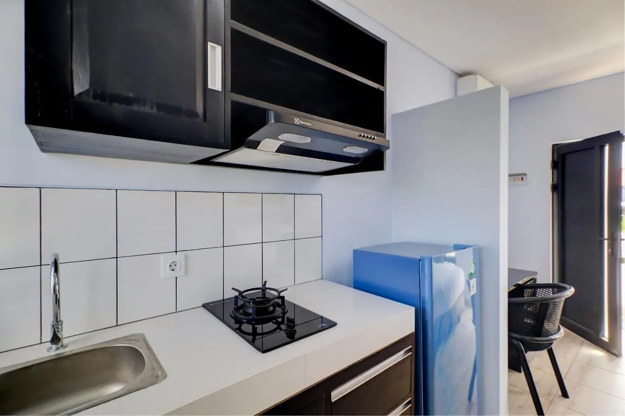 מלון סמיניאק Oyo Life 92854 The Danari House